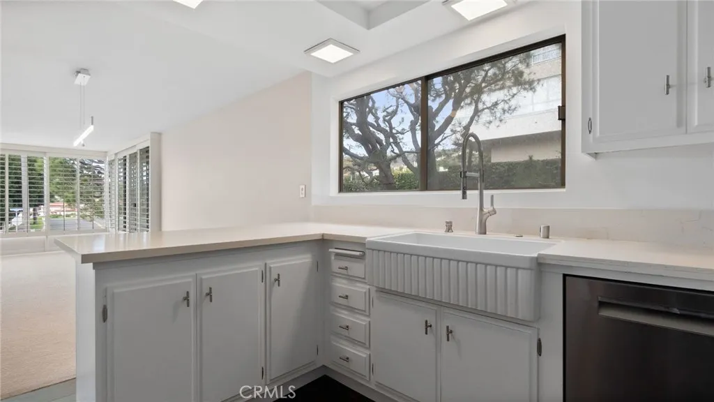 32646 Coastsite, Rancho Palos Verdes, California 90275 home-pic-22